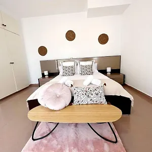 Apartamento 1hab. En Benalbeach Con Vistas Al Mar Apartamento